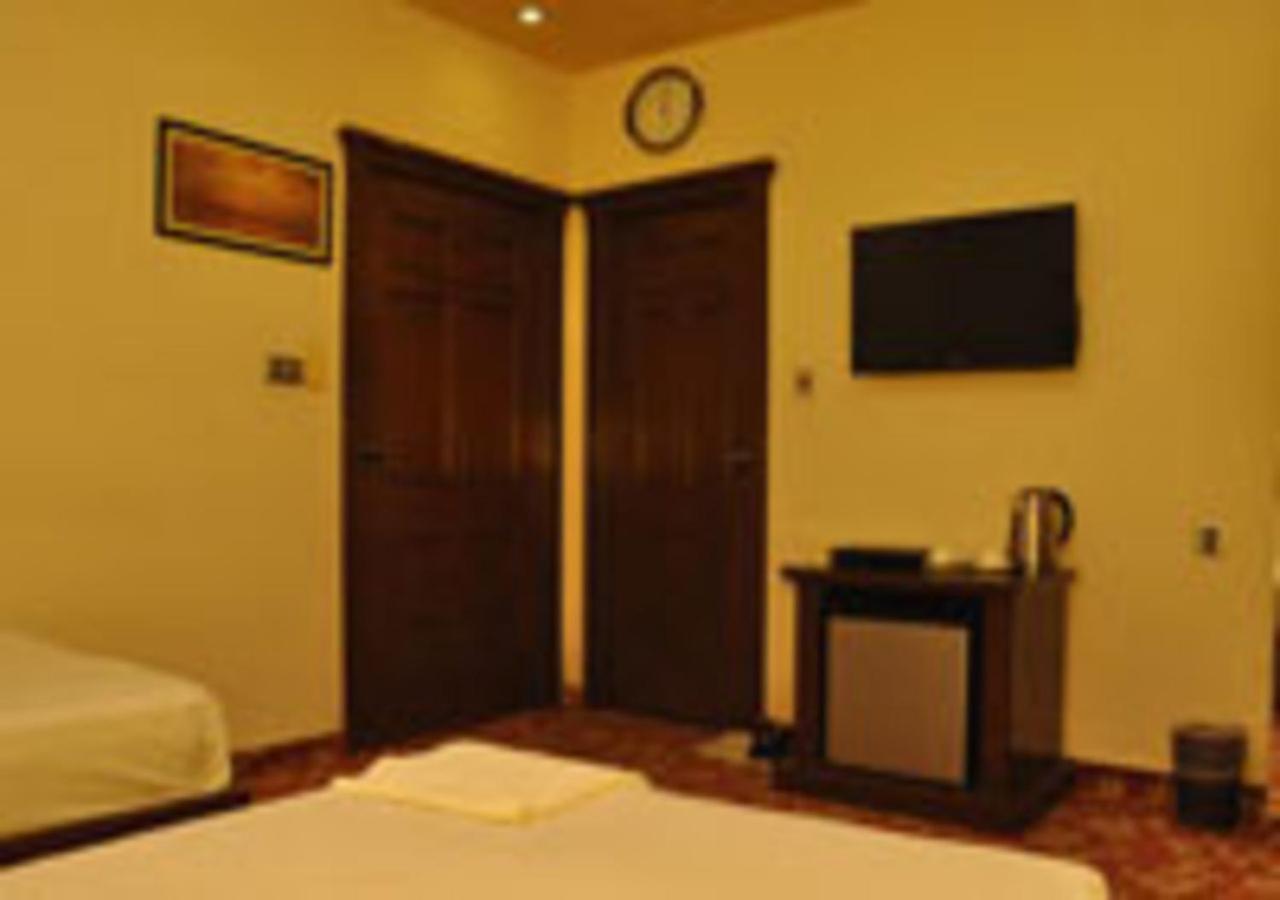 Rajone Hotel Fajszalábád Kültér fotó